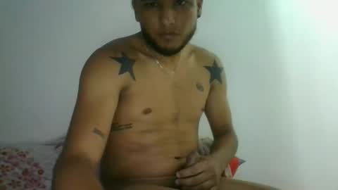 andres_xtz online show from December 2025 06:26:02 PM