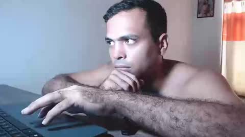 Snapshot of andresfern chatting on February 2025 03:17:01 PM ANDRES online show from February 2025 03:17:01 PM