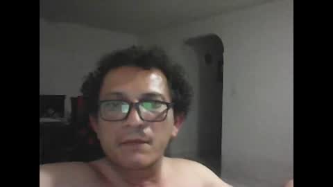andresfloga online show from November 2025 04:56:01 AM