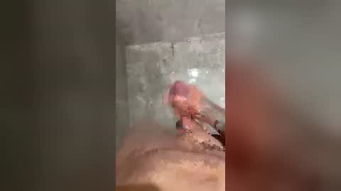 andreslugo9720 online show from June 2026 04:10:01 PM