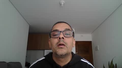 andresonmn online show from March 2026 11:50:01 AM