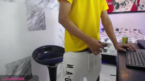 Andres Dean online show from January 2025 09:50:01 PM