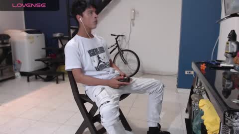 Andres Dean online show from February 2025 08:53:02 PM