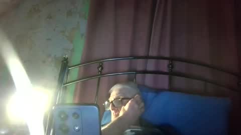 Andrew online show from May 2026 12:28:02 AM