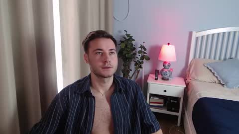 Snapshot of andrew2305 chatting on October 2025 09:40:01 AM Justin Andrew online show from October 2025 09:40:01 AM