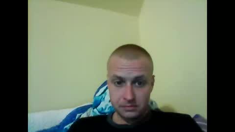 andrew3356577 online show from October 2025 07:01:02 PM