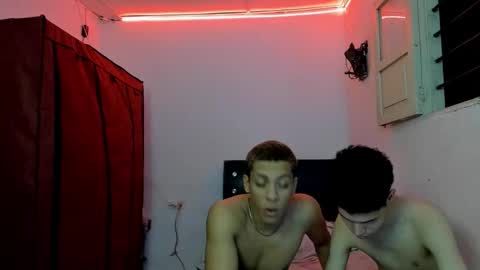 andrew_2811 online show from March 2026 06:28:02 AM