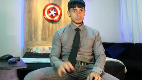 Andrew online show from February 2025 04:29:01 AM