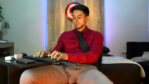 Andrew online show from March 2026 03:12:01 AM