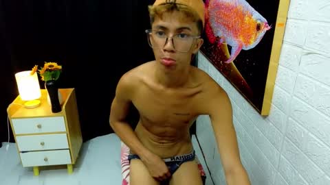 andrew_fucker69 online show from September 2025 04:31:02 PM