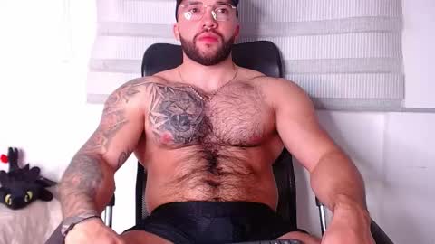 andrew_holden__ online show from October 2025 12:36:01 AM