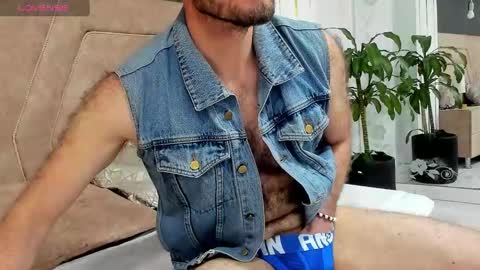 andrew_jackson42 online show from March 2025 06:54:02 AM