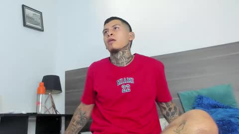 Snapshot of andrew_sanders69 chatting on November 2025 03:07:01 AM andrew_sanders69 online show from November 2025 03:07:01 AM