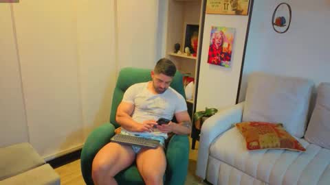 Andrew online show from April 2026 02:12:02 AM