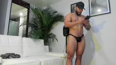 Snapshot of andrewjohnson0 chatting on January 2025 07:04:01 PM Andrew Johnson online show from January 2025 07:04:01 PM