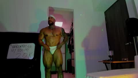 Snapshot of andrewjohnson0 chatting on September 2025 05:13:01 PM Andrew Johnson online show from September 2025 05:13:01 PM