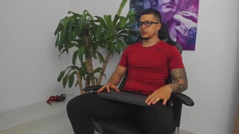 andrewmaterazzi online show from December 2024 11:56:02 PM