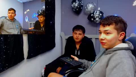 ANDREW online show from January 2025 03:44:02 AM