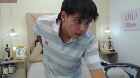 ANDREW online show from January 2025 07:07:01 PM