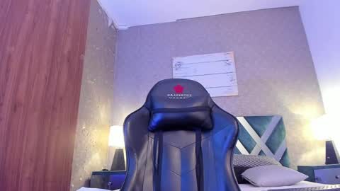 AndreW White online show from December 2024 12:42:02 AM