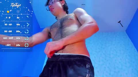 AndreW White online show from February 2025 07:03:01 PM