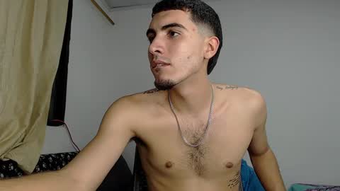 andriuhot066 online show from December 2024 04:31:02 AM