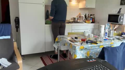 androx77 online show from April 2026 10:31:02 AM