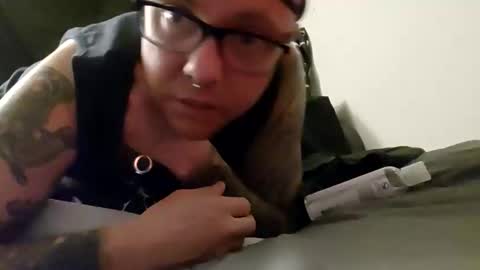 androxkade online show from October 2025 07:40:02 AM