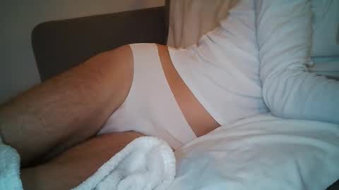 andy_24j online show from January 2026 06:46:02 PM