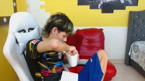 andy_dan1 online show from March 2026 08:53:01 PM