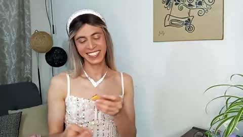 Snapshot of andy_vander chatting on October 2025 01:06:02 AM Andy van der Rose online show from October 2025 01:06:02 AM