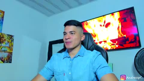 Snapshot of andy_walker_ chatting on May 2026 09:53:01 PM Andres online show from May 2026 09:53:01 PM