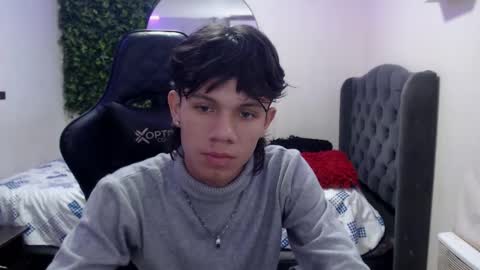 andyanddant online show from March 2025 01:21:01 PM