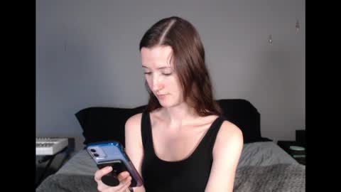 andyhayes69 online show from April 2026 11:32:01 PM