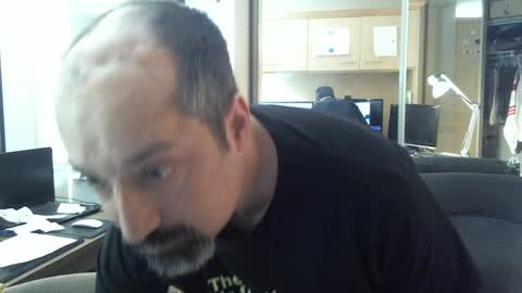 Snapshot of andymancanv2 chatting on January 2025 09:52:01 PM AndyManCan2 online show from January 2025 09:52:01 PM