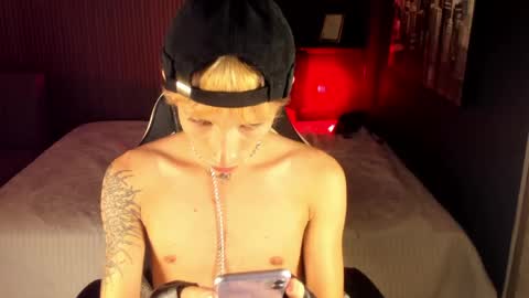 Andy online show from April 2026 09:53:02 PM