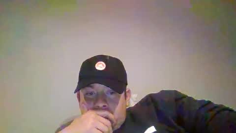 andyzeta10 online show from May 2026 12:49:01 AM
