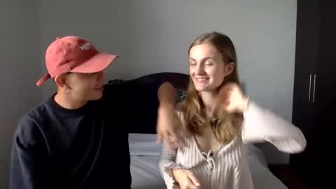 andyzuzka online show from February 2026 06:55:02 PM