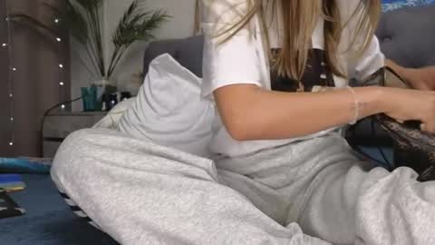 ange1ok online show from July 2026 01:57:01 PM