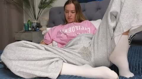 ange1ok online show from August 2026 04:43:01 PM