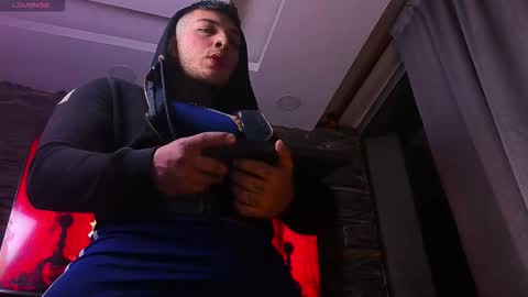 Angel online show from September 2025 01:07:01 AM