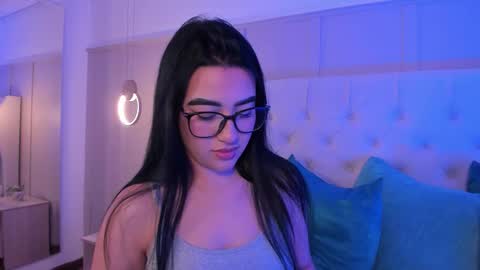 Angel  online show from October 2025 04:26:01 AM