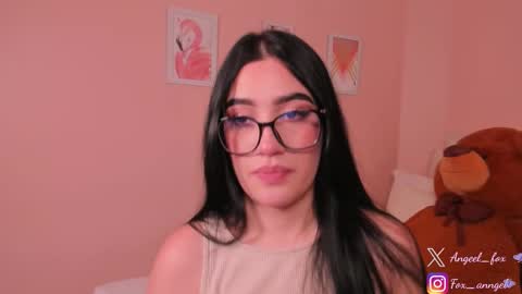 Snapshot of angeel_fox chatting on November 2025 04:22:01 AM Angel online show from November 2025 04:22:01 AM