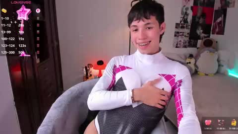 Angel   help me with 100 thumbs up online show from September 2025 09:59:02 PM