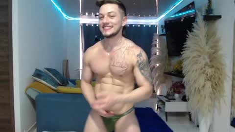 Angel Curl online show from April 2026 07:14:01 PM