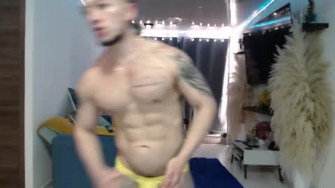 Angel Curl online show from June 2026 06:31:01 PM
