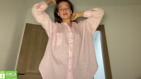 Snapshot of angel_from_sky chatting on November 2025 11:10:02 AM Greetings Jess online show from November 2025 11:10:02 AM