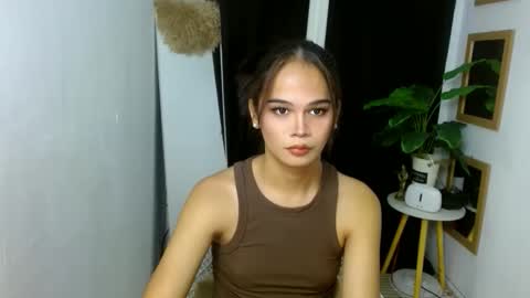 angela online show from October 2025 02:55:02 AM