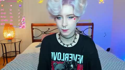 Angel Dust online show from November 2025 01:05:01 AM