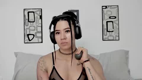 Snapshot of angel_martins chatting on February 2026 03:49:02 PM Angel online show from February 2026 03:49:02 PM